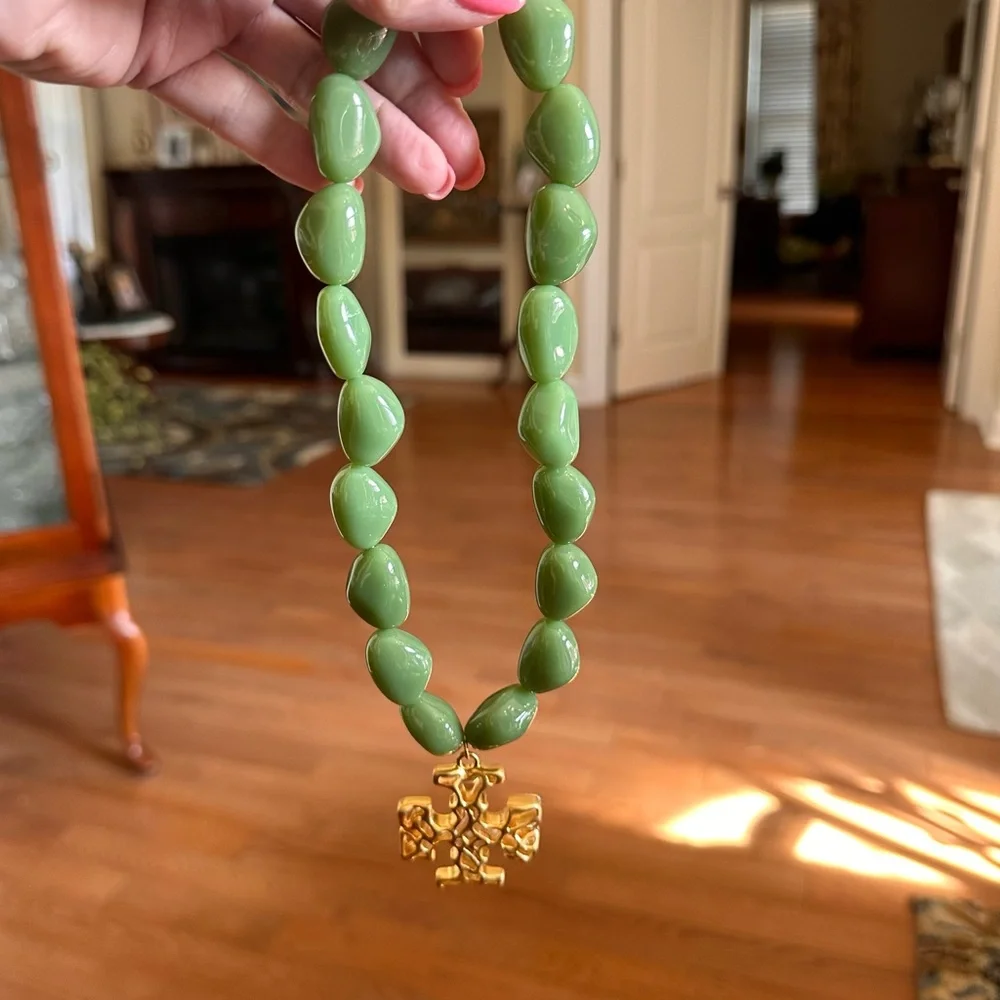 Tory Burch Roxanne Necklace Gold-tone‎ Statement NWT